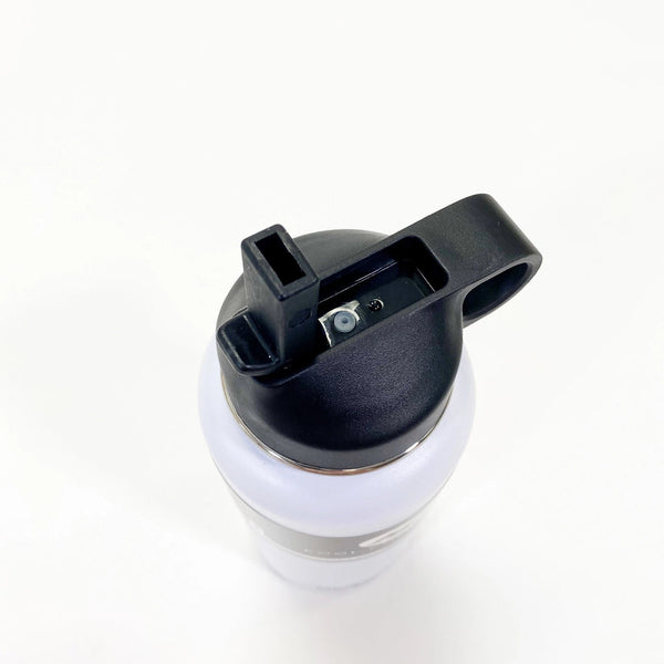 https://www.kap7.com/cdn/shop/products/KAP7_Kool_Water_Bottle_White_top__72594_600x.webp?v=1649900320